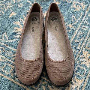 NWT 10W Clark’s Cloudstepper Pewter Flats
